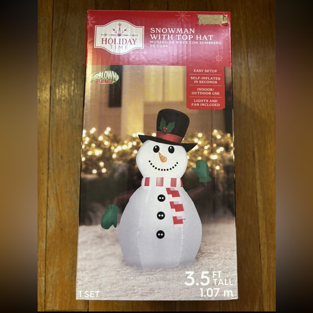 HOLIDAY TIME 3.5 FT TALL SNOWMAN AIRBLOWN INFLATABLE OUTDOOR INDOOR